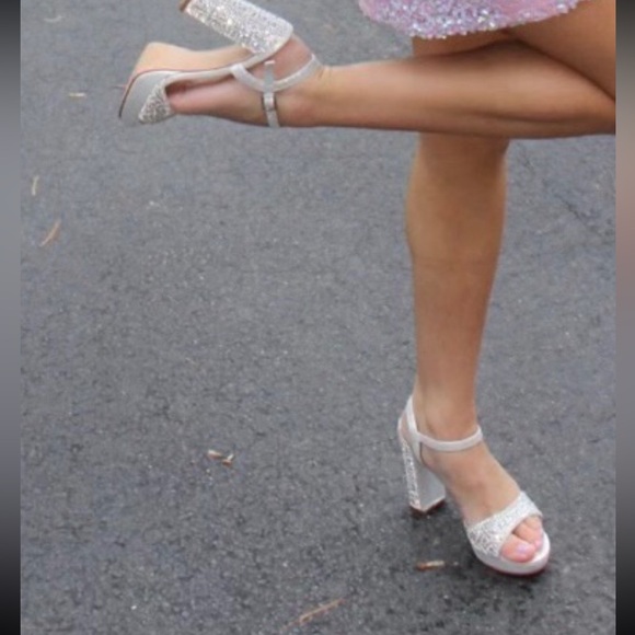 COPY - Sherri Hill 55500 fuchsia - Picture 5 of 5